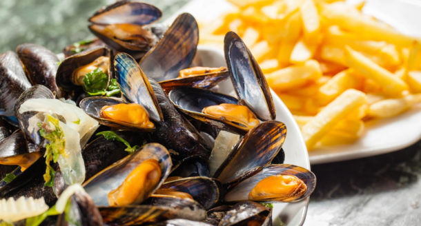 Zoom sur les spécialités culinaires du Nord : de la bière et des frites, beaucoup de frites !