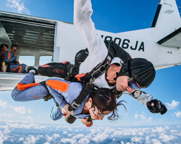 Saut en parachute