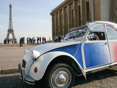 Balade de nuit en 2 CV à Montmartre