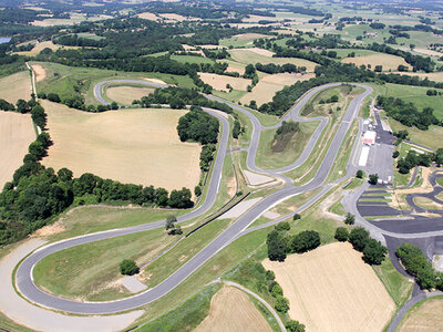 Coffret 4 tours au volant d'une Porsche sur le circuit de Pau-Arnos