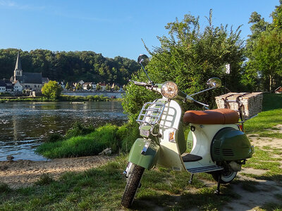 Découverte de la région des châteaux de la Loire en scooter
