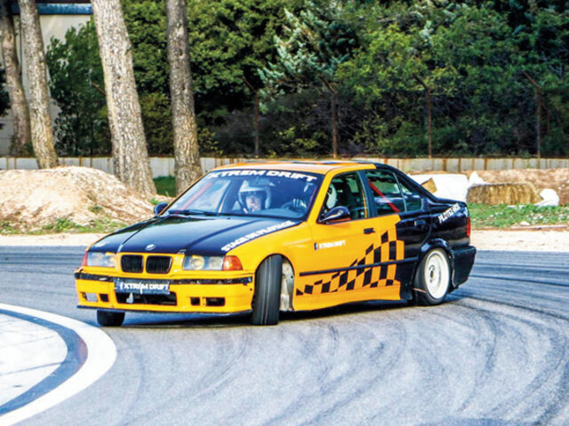 Pilotage Drift Bmw Joyeux Anniversaire Multi Themes Nos Smartbox Pilotage Drift Bmw Joyeux Anniversaire Multi Themes Nos Smartbox