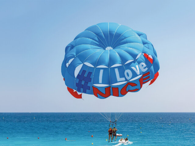 Parachute Ascensionnel Joyeux Anniversaire Multi Themes Parachute Ascensionnel Joyeux Anniversaire Multi Themes