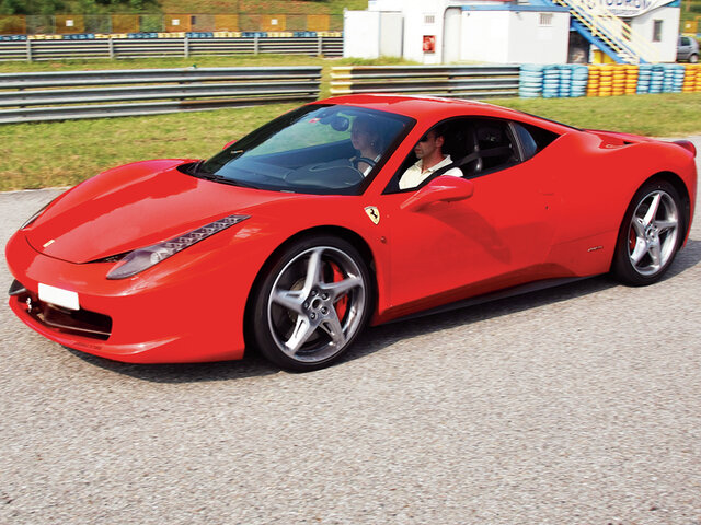 Pilotage Ferrari F458 Joyeux Anniversaire Exception Multi Themes