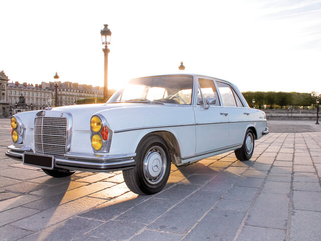 Voiture De Collection Defi Adrenaline Sport Et Aventure Nos Bongo