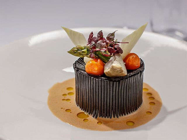 Restaurant Gabriel Joyeux Anniversaire Privilege Multi Themes