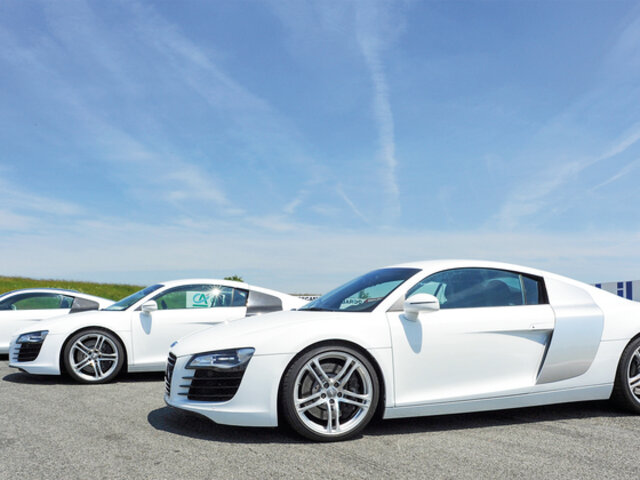 Audi R8 V10 Joyeux Anniversaire Multi Themes