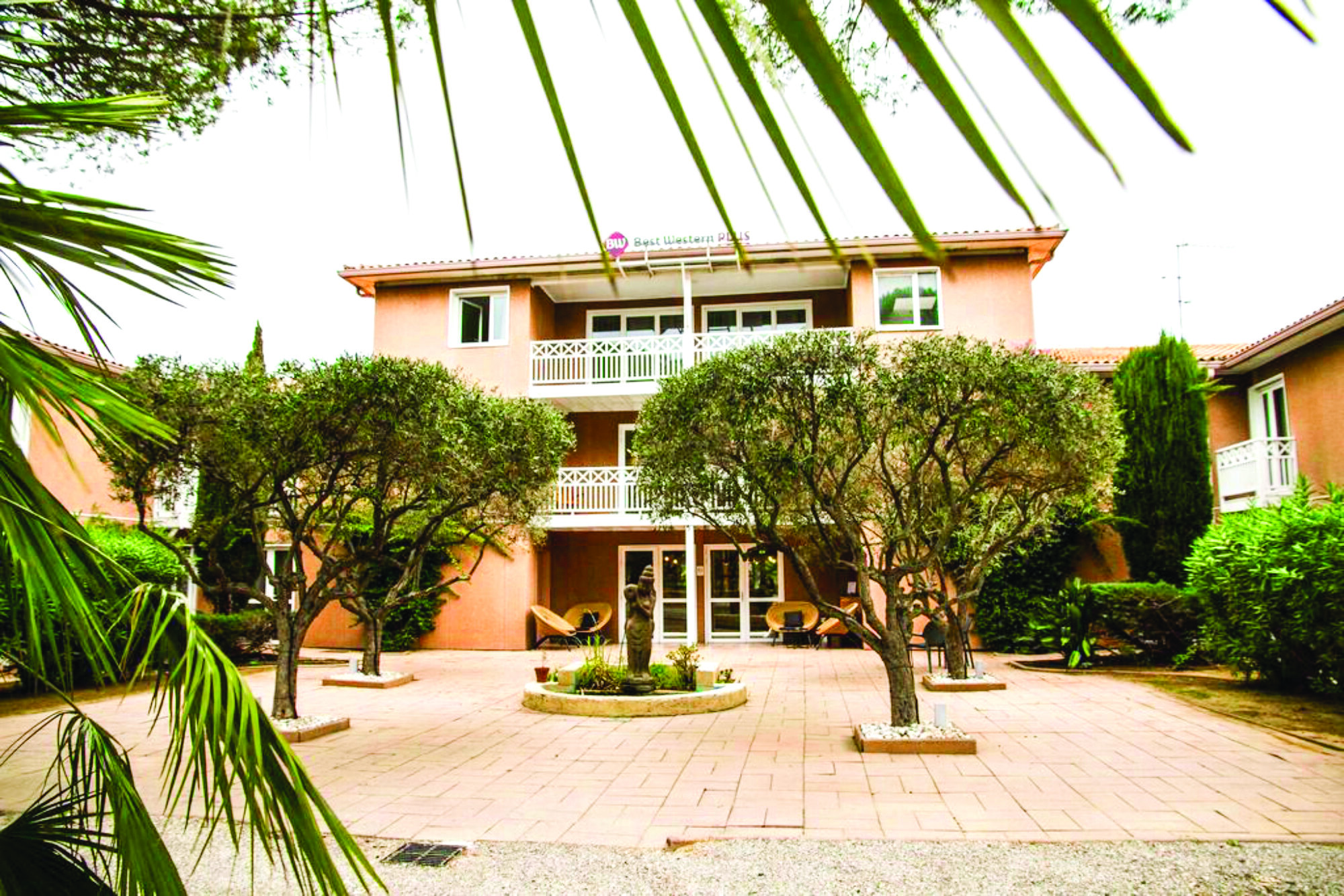 Hotel Best Western Plus Hyères Côte d'Azur 2