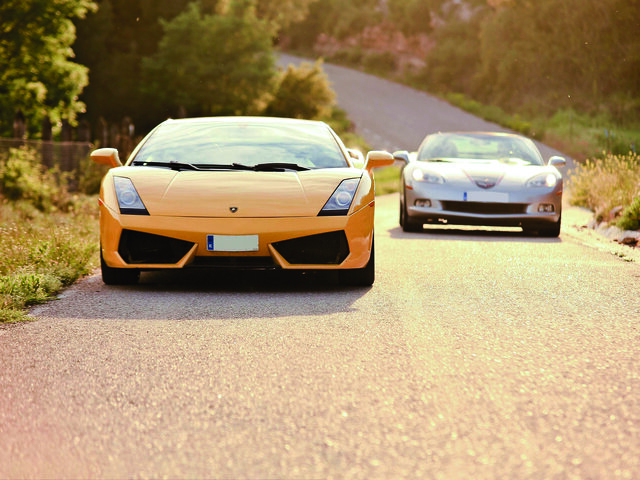 Ferrari Lamborghini Joyeux Anniversaire Multi Activites Ferrari Lamborghini Joyeux Anniversaire Multi Activites