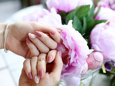 Cofanetto 1 trattamento manicure per 1 persona