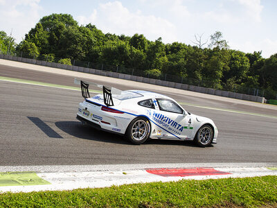 5 giri su pista in Lamborghini Gallardo