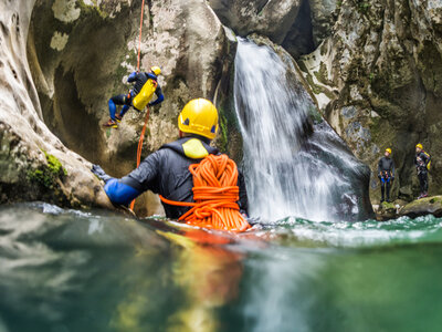 Cofanetto regalo Canyoning: incredibili avventure per 2