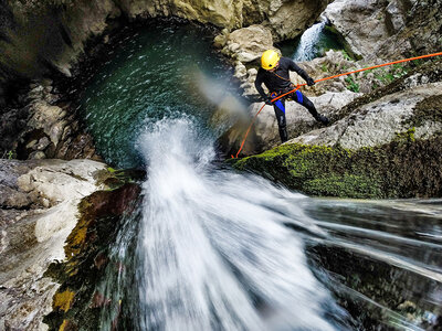 Cofanetto Canyoning: incredibili avventure per 2