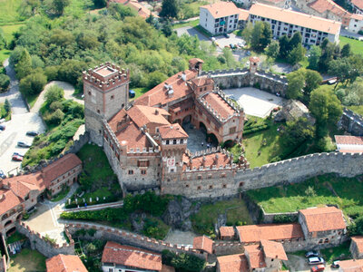 Cofanetto regalo 2 giorni con romantica cena in castello