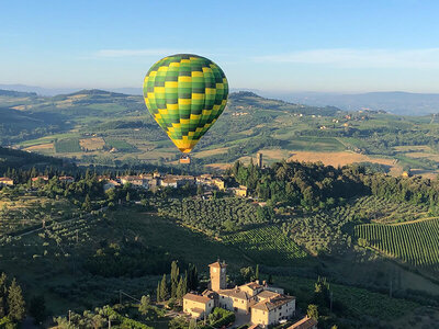 Volo in mongolfiera per 2 persone a Siena