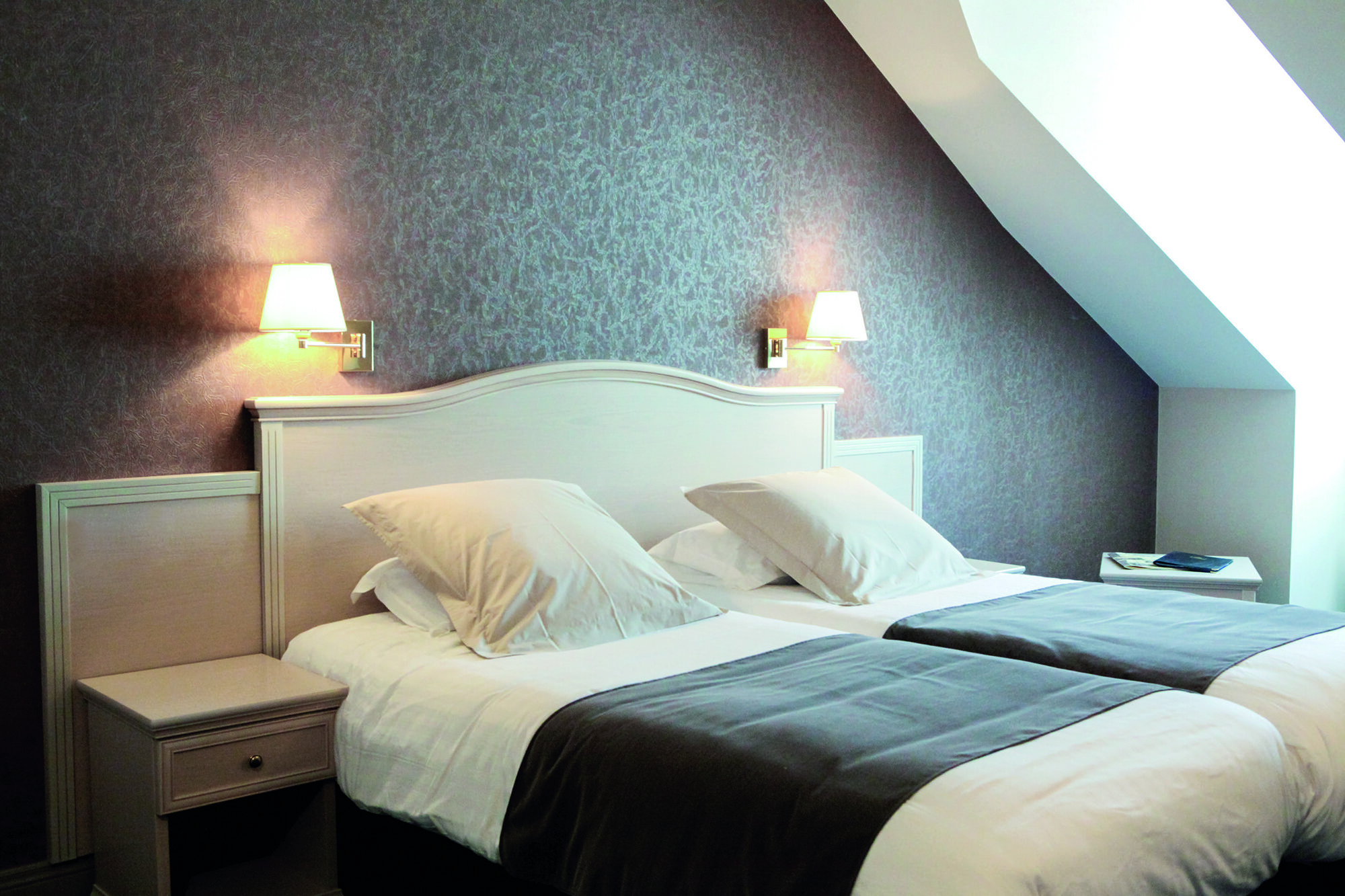Best Western Le Duguesclin 2