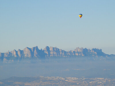 Caja 1 vuelo en globo con brindis en Montserrat para 2