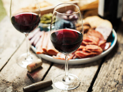 Tour con pranzo tipico e degustazione a Pisa, Siena e San Gimignano