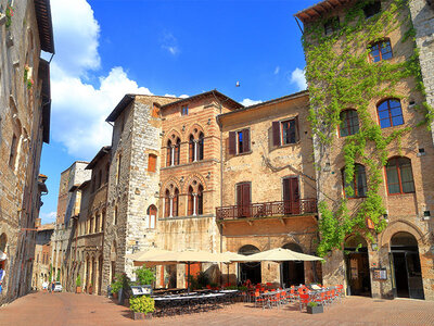 Cofanetto Tour nel Chianti, a San Gimignano e a Montalcino