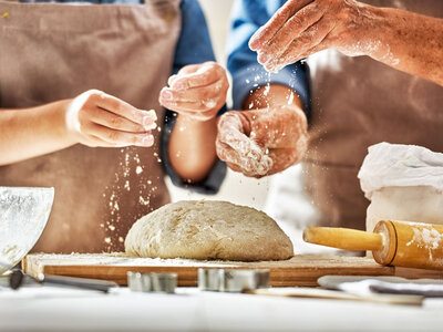 Cofanetto regalo Tradizioni d'Italia: soggiorno di 1 notte con corso di cucina