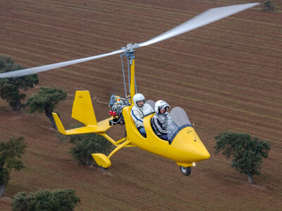 Caja regalo Autogiro para dos: vuelo de iniciación de 30 min