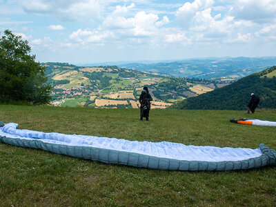 Cofanetto 1 emozionante volo in parapendio a Castelluccio di Norcia