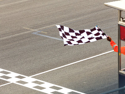 Cofanetto 3 giri alla guida di 3 supercar presso il Circuito di Castelletto di Branduzzo in Lombardia