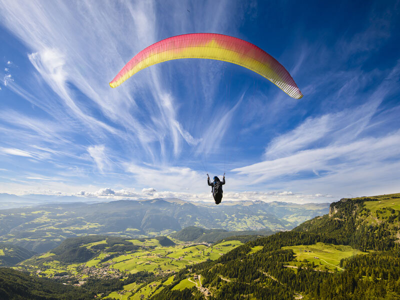 Emozioni nel Canavese: 1 volo in parapendio con video per 2