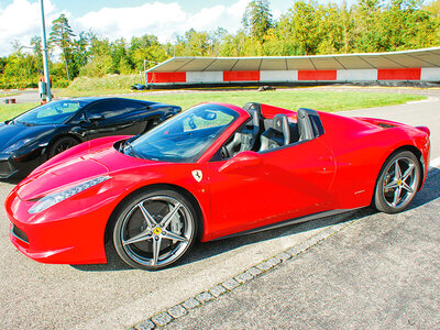 Cofanetto 4 auto da sogno in pista