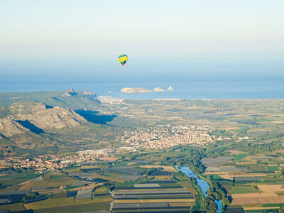 Caja Vuelo en globo por la Costa Brava, cava y fotos para 2