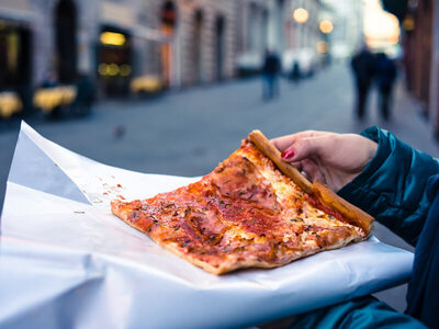 Cofanetto regalo Street food tour di coppia a Genova