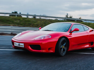 Coffret cadeau 6 tours de pilotage à sensations en Lotus Elise Sport et Ferrari 360 Modena