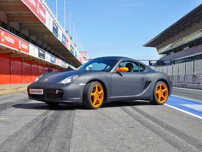 Caja Conducción de un Porsche por circuito o carretera