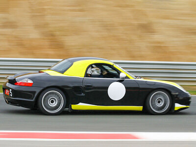 Conducción de un Porsche por circuito o carretera