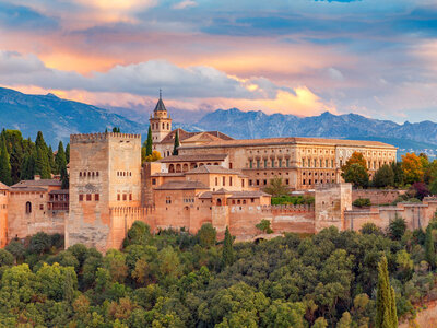 Caja regalo Entrada a la Alhambra y visita guiada para dos