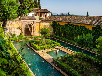 Entrada a la Alhambra y visita guiada para dos