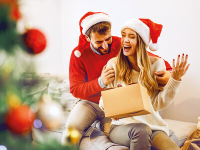 Coffret cadeau Coffret cadeau de Noël : 1 séjour ou 1 activité en couple