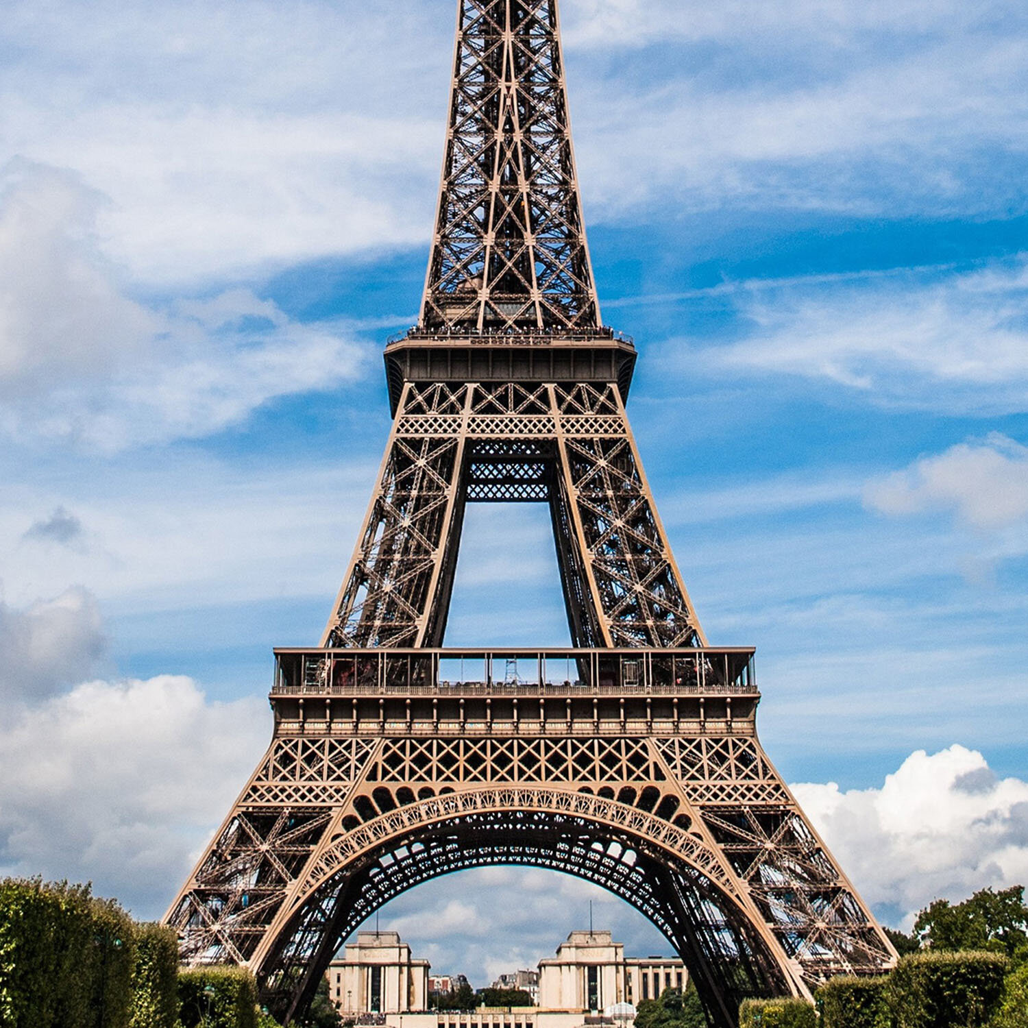 Smartbox - Visite guidée 1h de la tour Eiffel pour 2 personnes avec