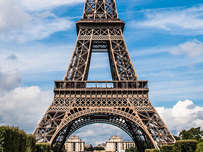 Accès au 2e étage de la tour Eiffel avec visite guidée de 2h pour 2 personnes