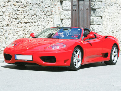 Cofanetto 1 avventura su pista in Ferrari e Lamborghini