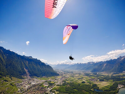 1 suggestivo volo in parapendio sulla Riviera di Montreux