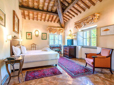 Sotto il vischio: 1 romantica notte in hotel 4* con pausa benessere in Spa