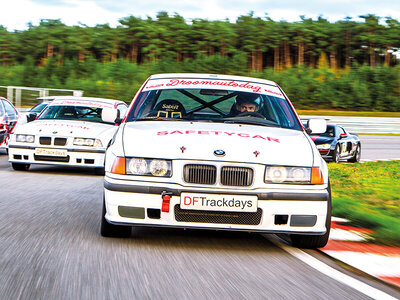 Cadeaubon Circuitdag en meerijden in een BMW 325i