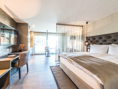 Coffret La magie de Noël en Suisse : 1 nuit d'évasion avec petit déjeuner pour 2 personnes