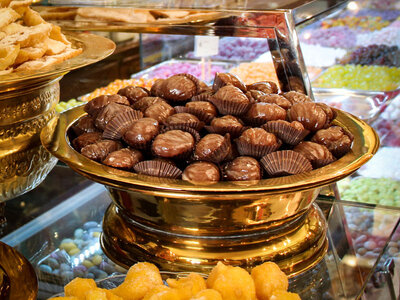 Dolce Torino: 2 notti con colazione e tour delle migliori pasticcerie e cioccolaterie per 2