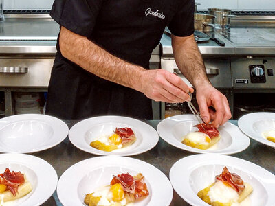 Ruta gastronómica guiada en San Sebastián con 10 cervezas