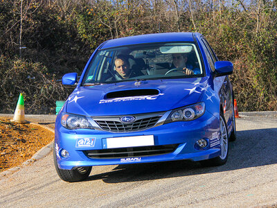 Coffret cadeau Stage rallye 18 tours de circuit en Subaru Impreza WRX pour 1 passionné de vitesse