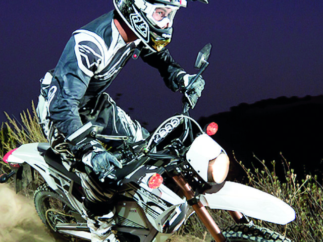 Moto Electrique Joyeux Anniversaire Multi Themes Moto Electrique Joyeux Anniversaire Multi Themes