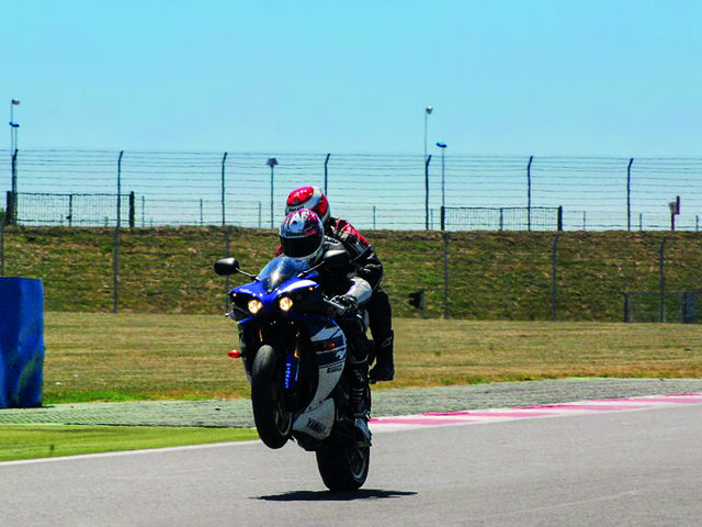 Moto Sportive Joyeux Anniversaire Pour Homme 30 Ans Multi Themes Moto Sportive Joyeux Anniversaire Pour Homme 30 Ans Multi Themes