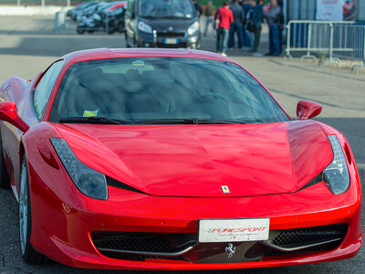 Cofanetto Guida su pista: 1 giro su Ferrari F458 Italia all'Autodromo Nazionale di Monza